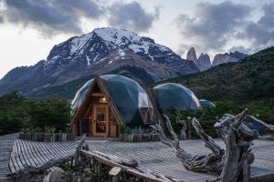 Luxury Meets Nature: The Allure of Glamping for the Modern Traveler